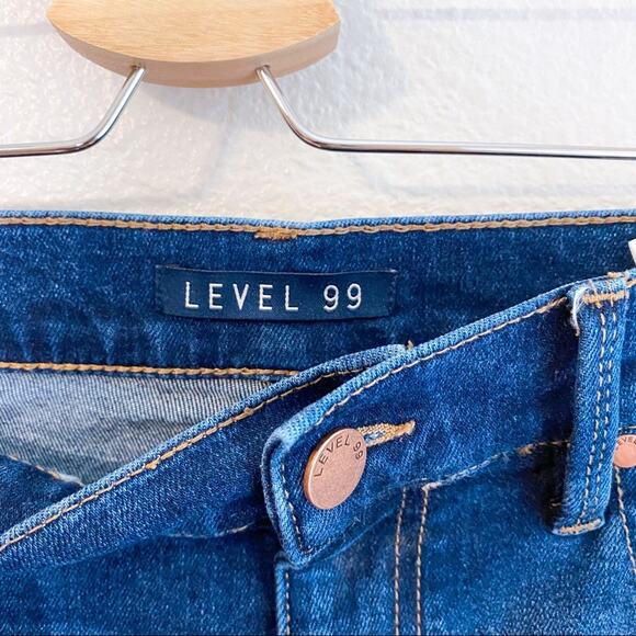 Level 99 High Rise Straight Crop - Picture 5 of 7